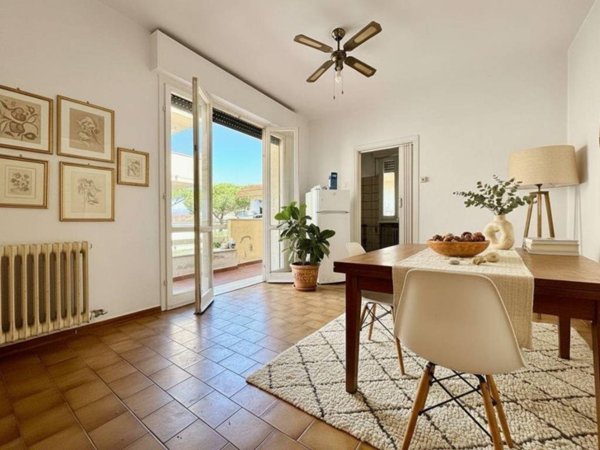 appartamento in vendita a Viareggio in zona Torre del Lago