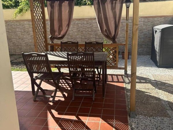 appartamento in vendita a Viareggio in zona Campo d'Aviazione