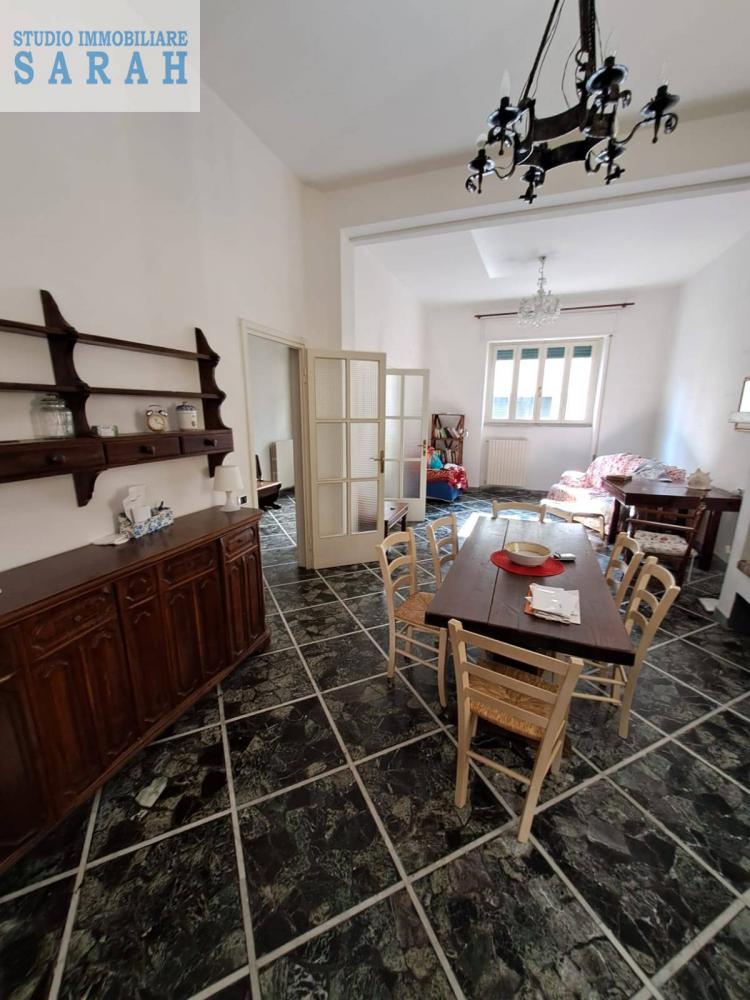 casa indipendente in vendita a Viareggio in zona Centro Storico