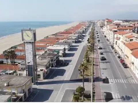 appartamento in vendita a Viareggio