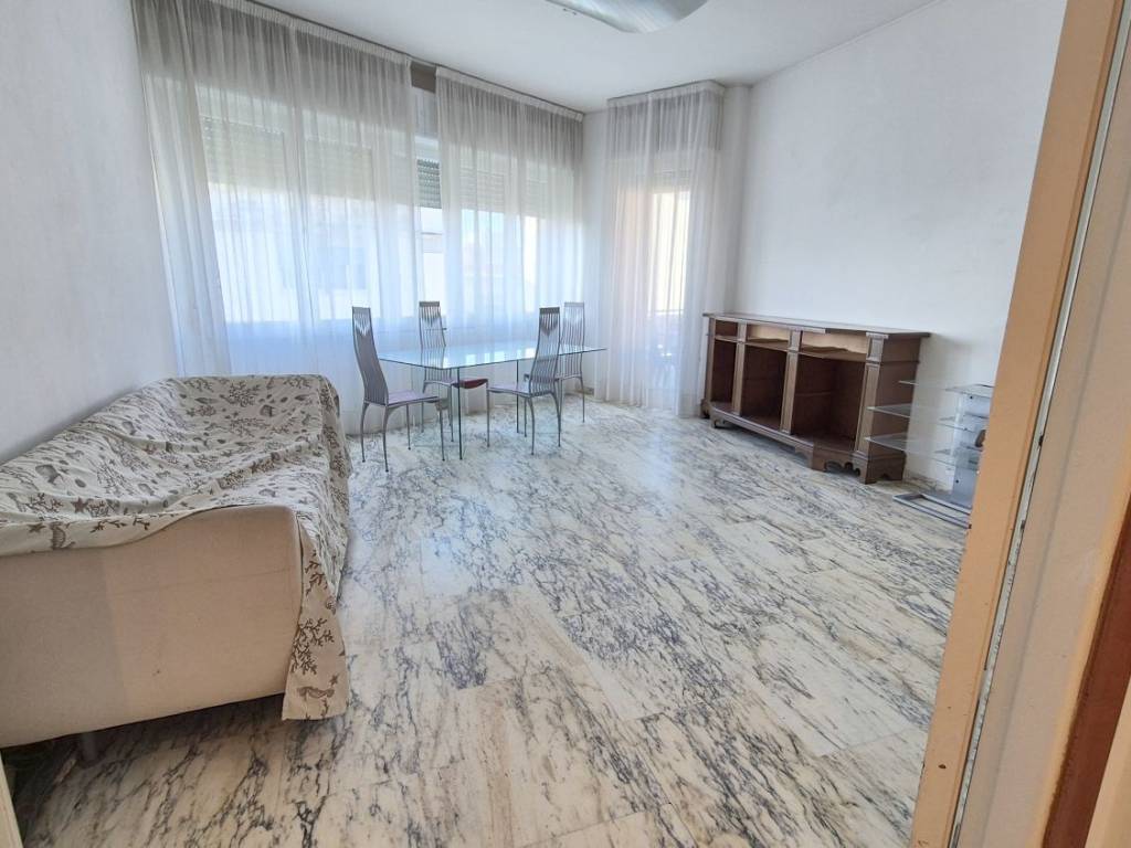 appartamento in vendita a Viareggio