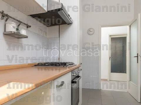 appartamento in vendita a Viareggio