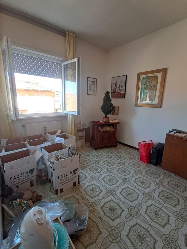 appartamento in vendita a Viareggio in zona Migliarina