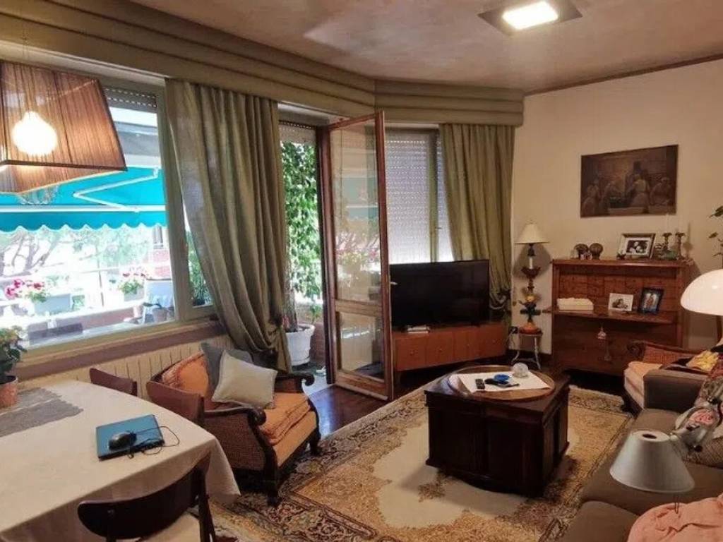 appartamento in vendita a Viareggio in zona Don Bosco