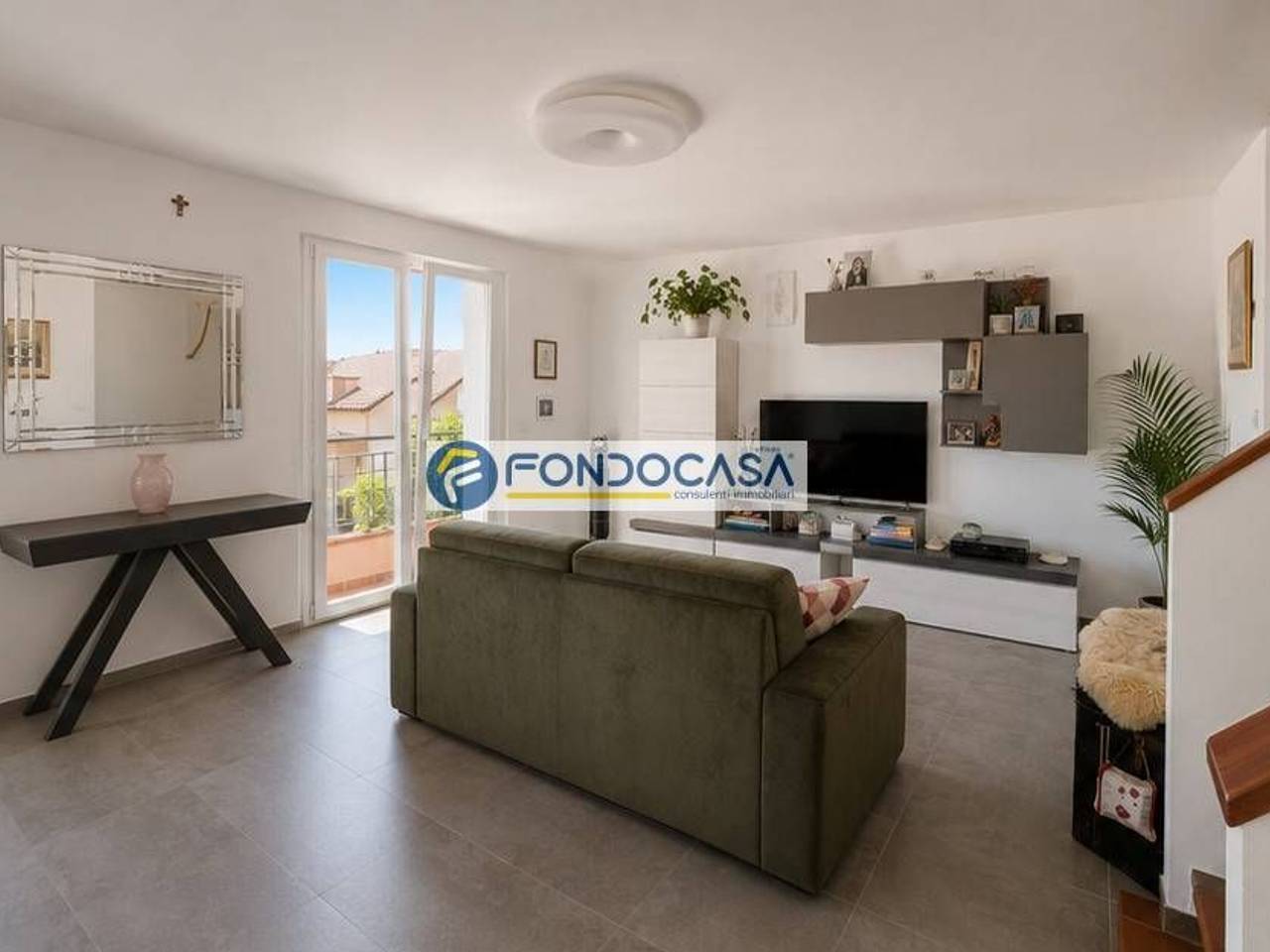 casa indipendente in vendita a Viareggio