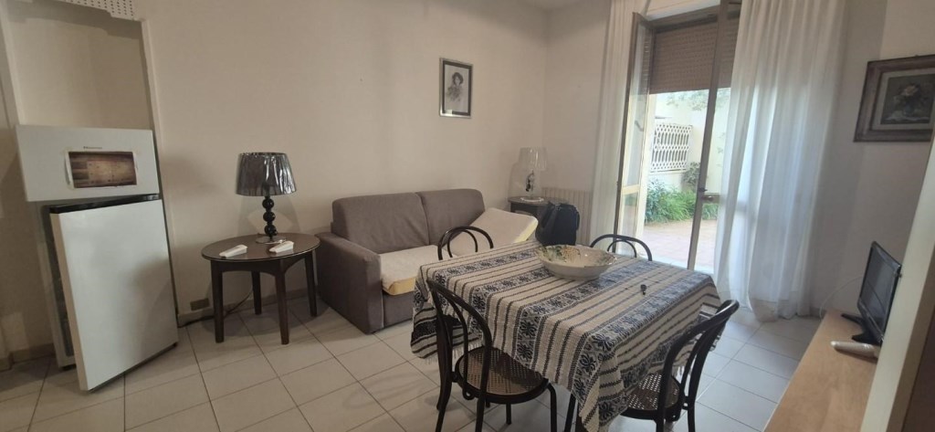 appartamento in vendita a Viareggio