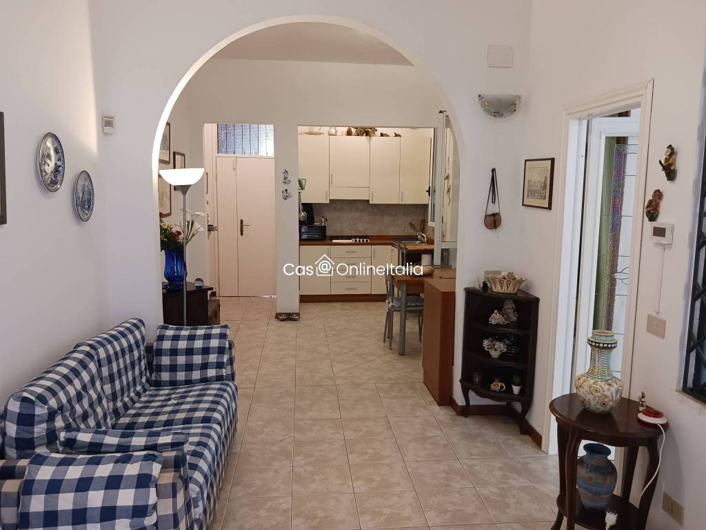 appartamento in vendita a Viareggio in zona Marco Polo