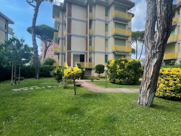 appartamento in vendita a Viareggio