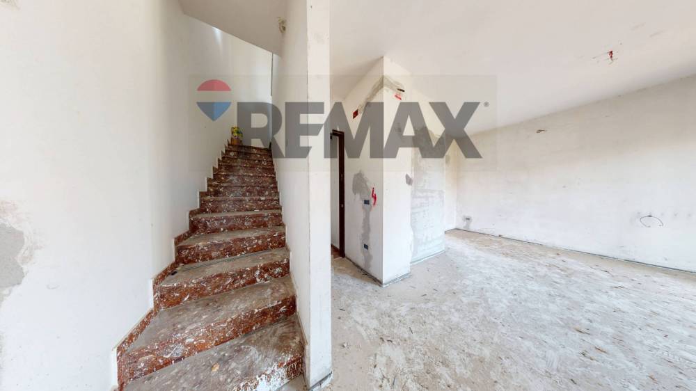 casa indipendente in vendita a Viareggio in zona Torre del Lago
