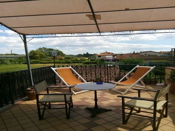 casa indipendente in vendita a Viareggio in zona Torre del Lago