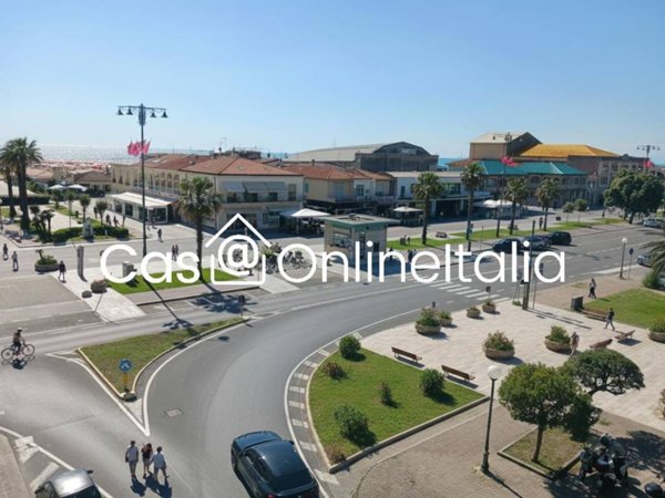 appartamento in vendita a Viareggio in zona Marco Polo