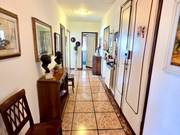 appartamento in vendita a Viareggio