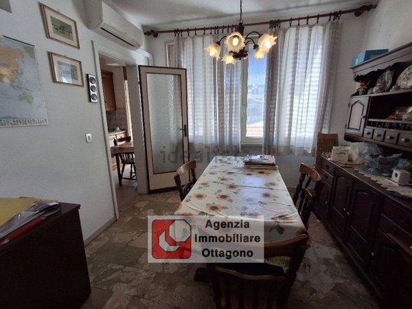 casa indipendente in vendita a Viareggio in zona Marco Polo