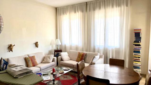 appartamento in vendita a Viareggio in zona Marco Polo