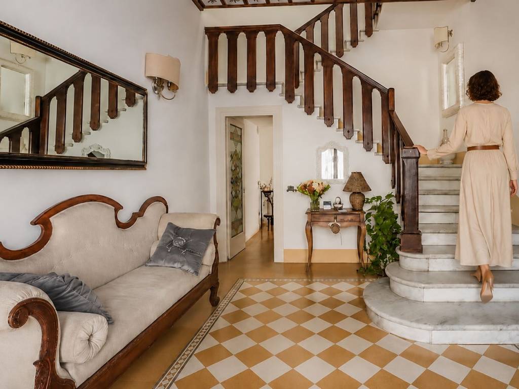 casa indipendente in vendita a Viareggio in zona Marco Polo