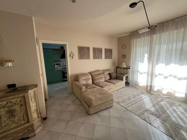 appartamento in vendita a Viareggio in zona Migliarina