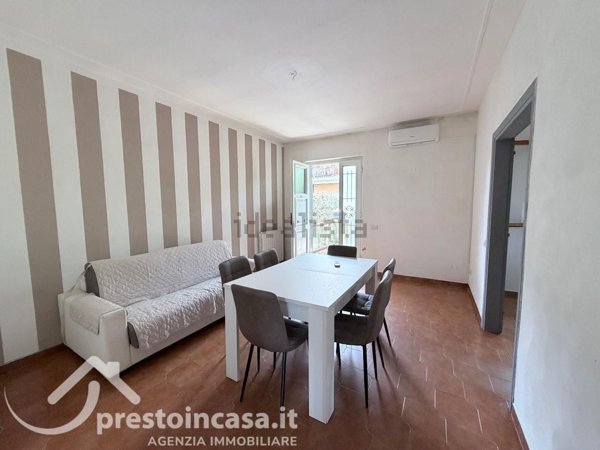 casa indipendente in vendita a Viareggio
