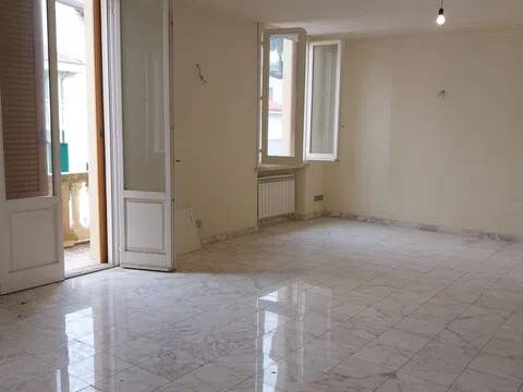 appartamento in vendita a Viareggio in zona Don Bosco