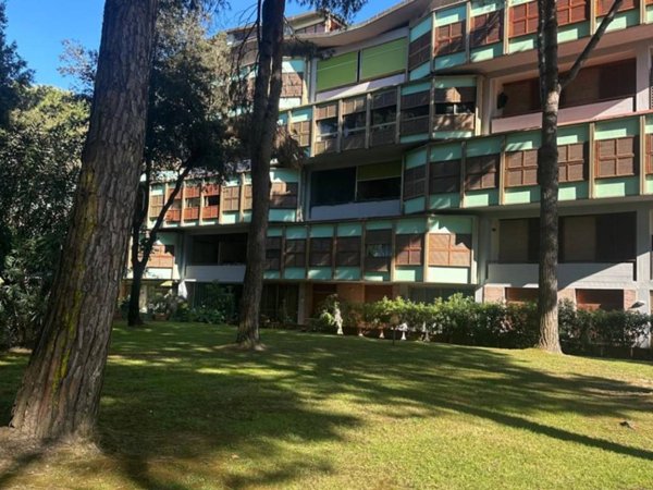 appartamento in vendita a Viareggio in zona Torre del Lago