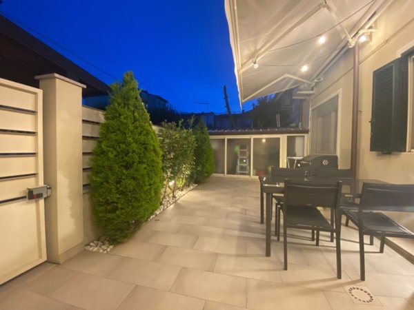 casa indipendente in vendita a Viareggio in zona Marco Polo