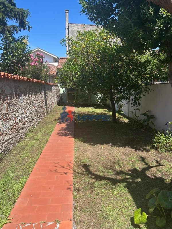 casa semindipendente in vendita a Viareggio in zona Centro Storico