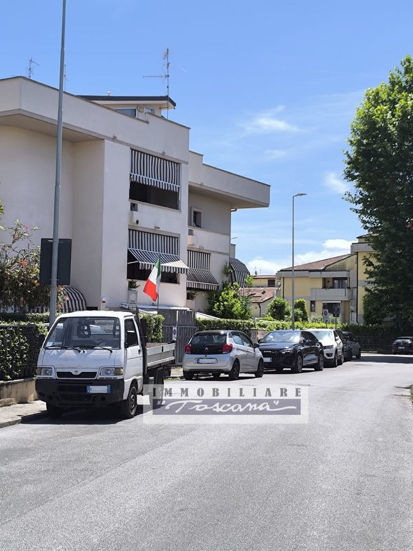 appartamento in vendita a Viareggio