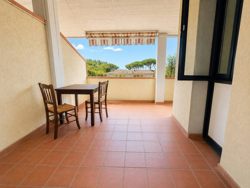 appartamento in vendita a Viareggio in zona Torre del Lago