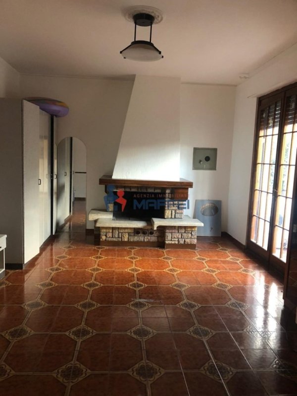 casa indipendente in vendita a Viareggio in zona Centro Storico