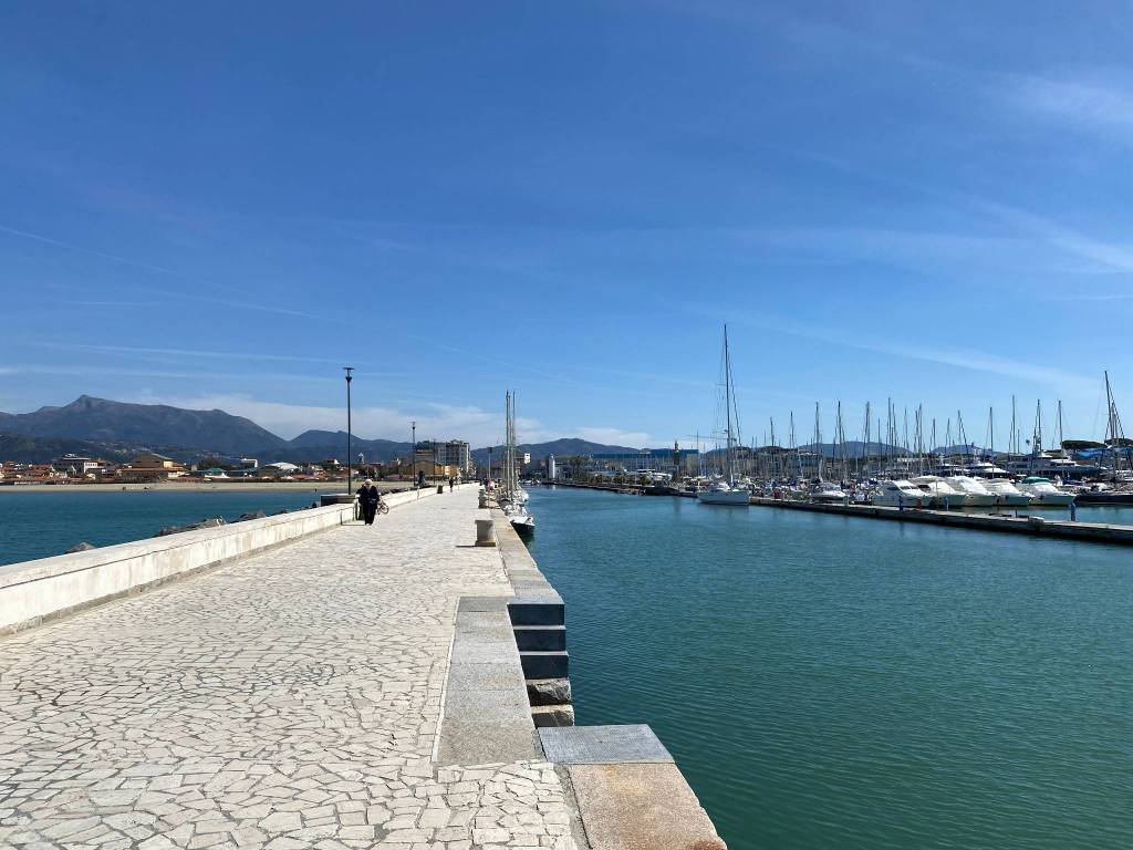 appartamento in vendita a Viareggio in zona Centro Storico
