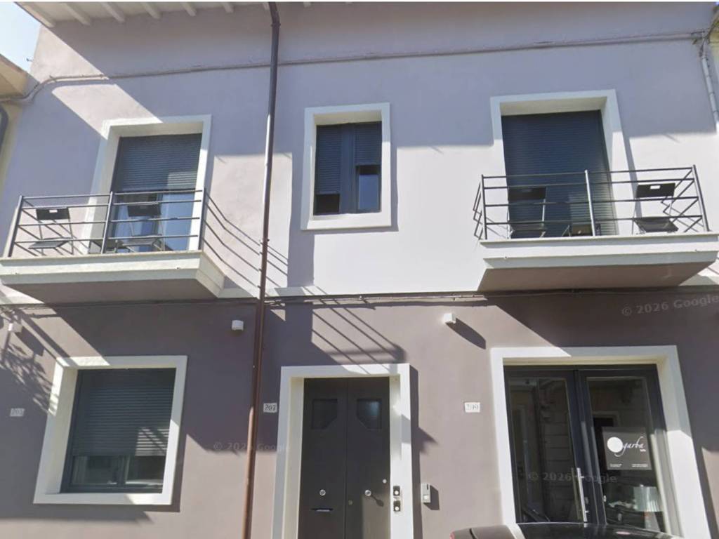 casa indipendente in vendita a Viareggio in zona Centro Storico