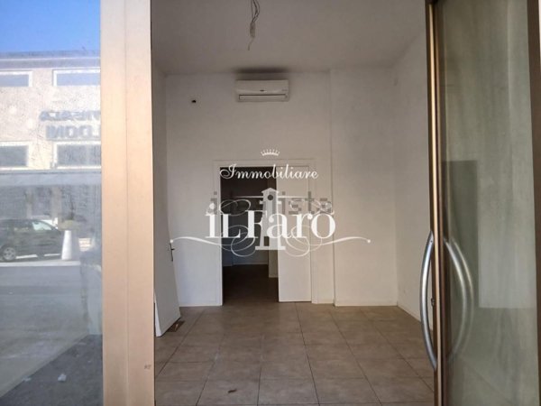 ufficio in vendita a Viareggio in zona Centro Storico