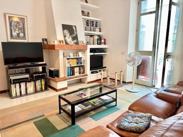 casa indipendente in vendita a Viareggio in zona Centro Storico
