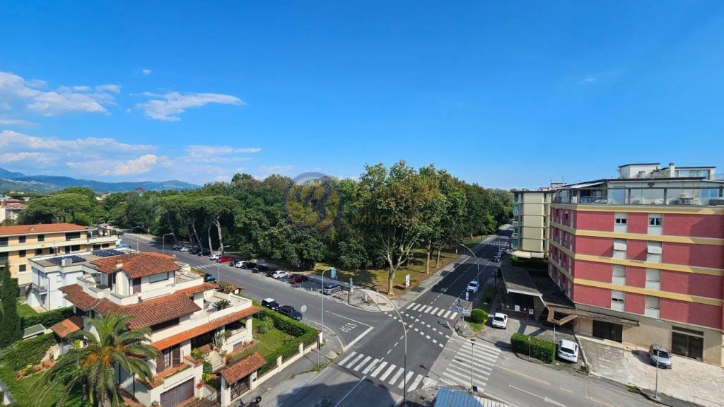 appartamento in vendita a Viareggio in zona Fossa dell'Abate