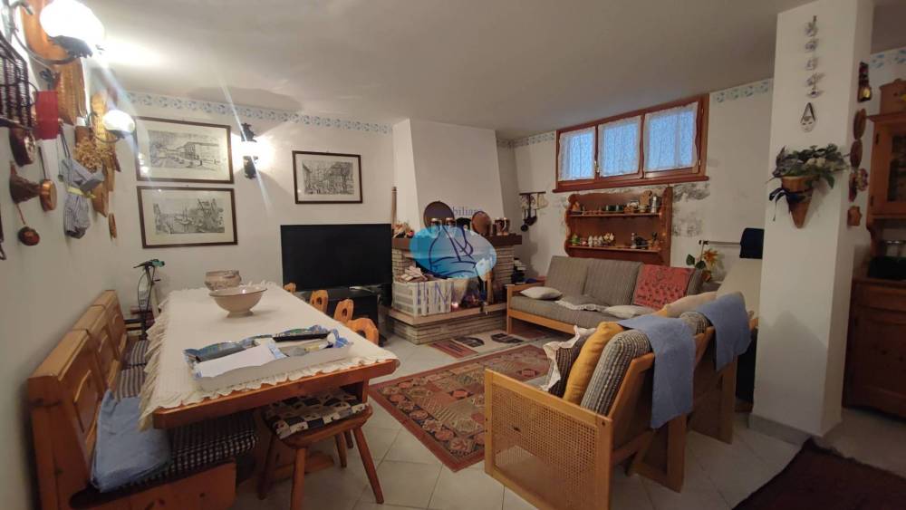 casa indipendente in vendita a Viareggio in zona Torre del Lago