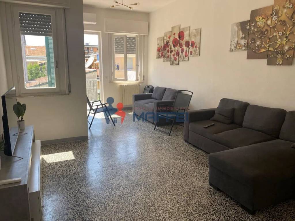 appartamento in vendita a Viareggio in zona Migliarina