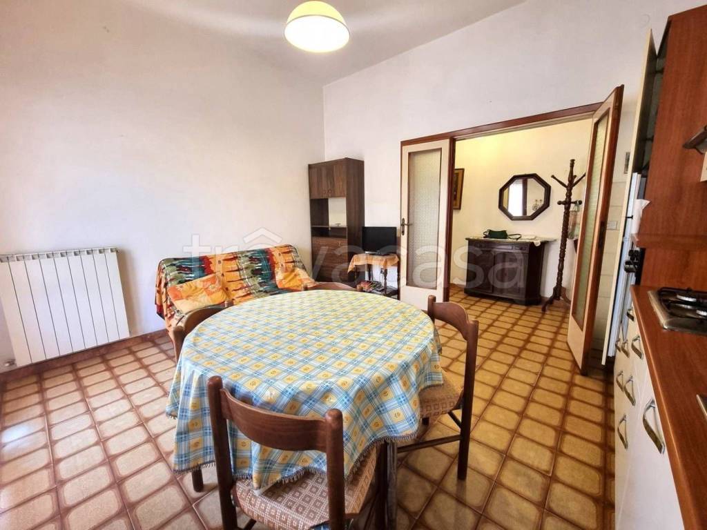appartamento in vendita a Viareggio in zona Marco Polo
