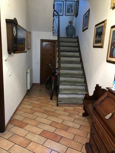 casa indipendente in vendita a Viareggio in zona Campo d'Aviazione