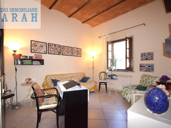 casa indipendente in vendita a Viareggio in zona Centro Storico