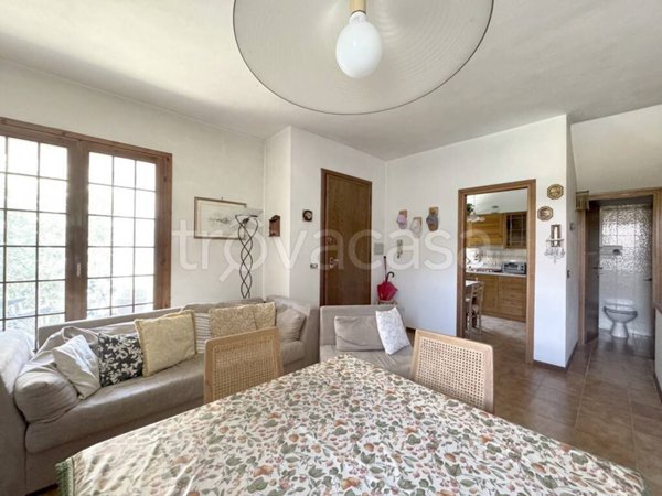 casa indipendente in vendita a Viareggio in zona Torre del Lago