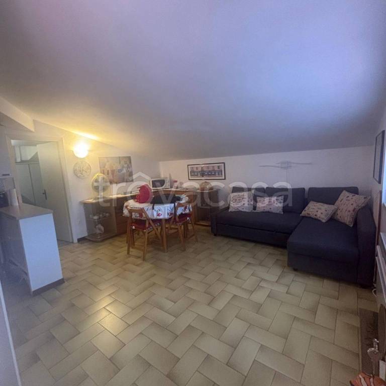 appartamento in vendita a Viareggio in zona Lago Mare