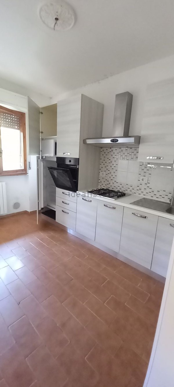appartamento in vendita a Viareggio in zona Torre del Lago