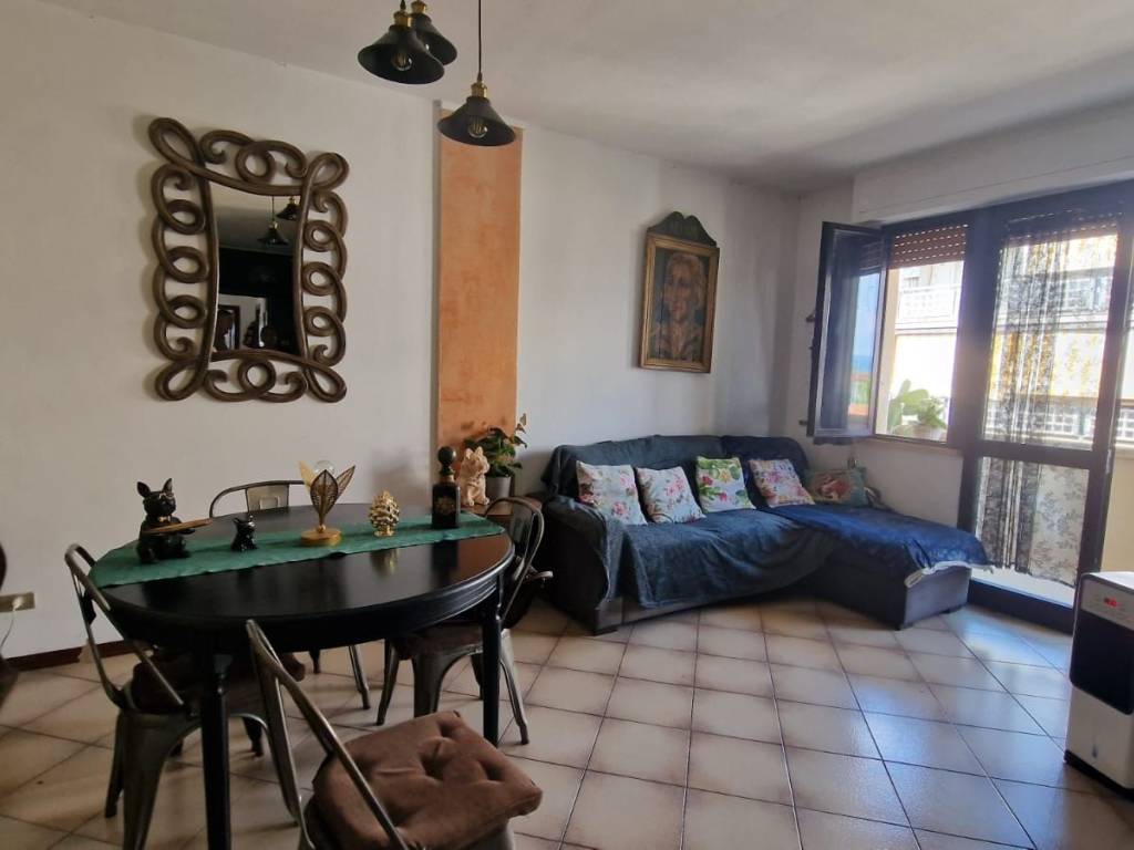 appartamento in vendita a Viareggio in zona Marco Polo
