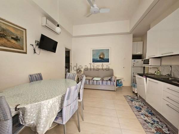 appartamento in vendita a Viareggio in zona Marco Polo