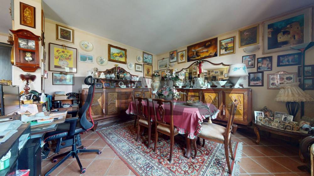 casa indipendente in vendita a Viareggio in zona Torre del Lago