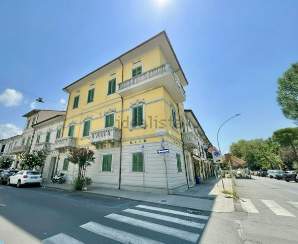 appartamento in vendita a Viareggio in zona Marco Polo