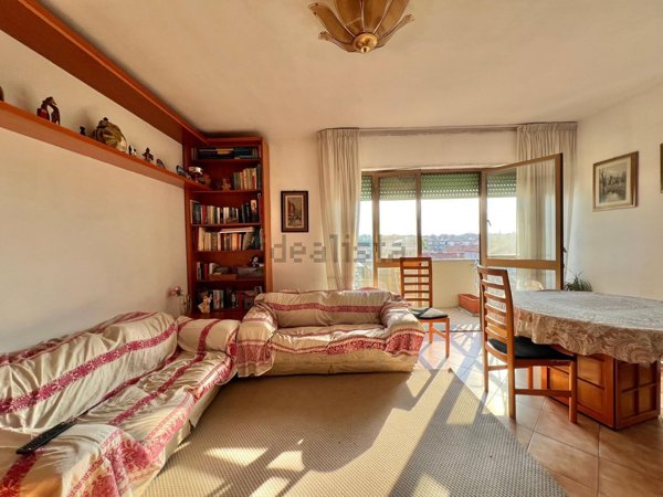 appartamento in vendita a Viareggio in zona Marco Polo