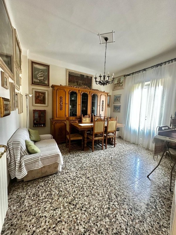 appartamento in vendita a Viareggio in zona Marco Polo
