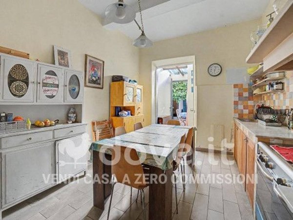 casa indipendente in vendita a Viareggio in zona Centro Storico