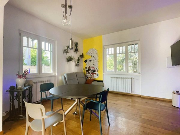 casa indipendente in vendita a Viareggio in zona Torre del Lago