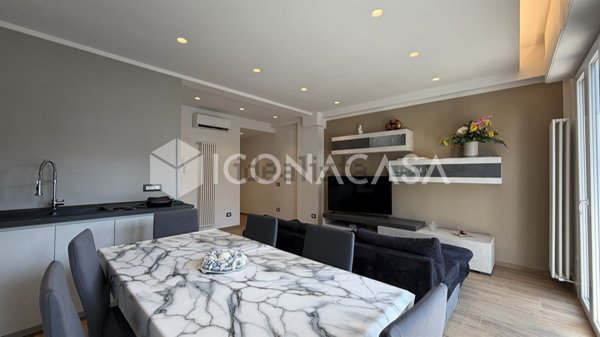 appartamento in vendita a Viareggio in zona Marco Polo